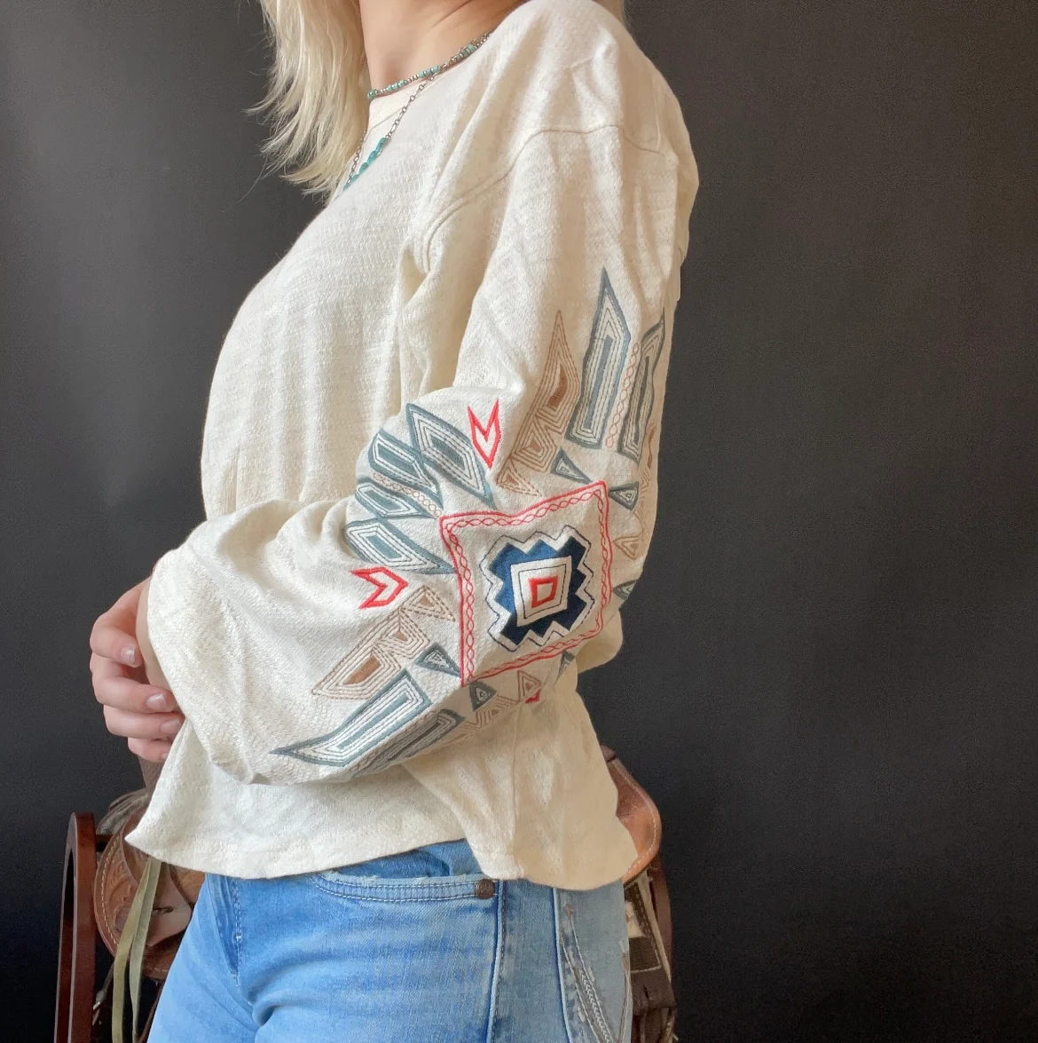 Final Sale ✨Abigail Wrangler Embroidered Women's Shirt - Image 2