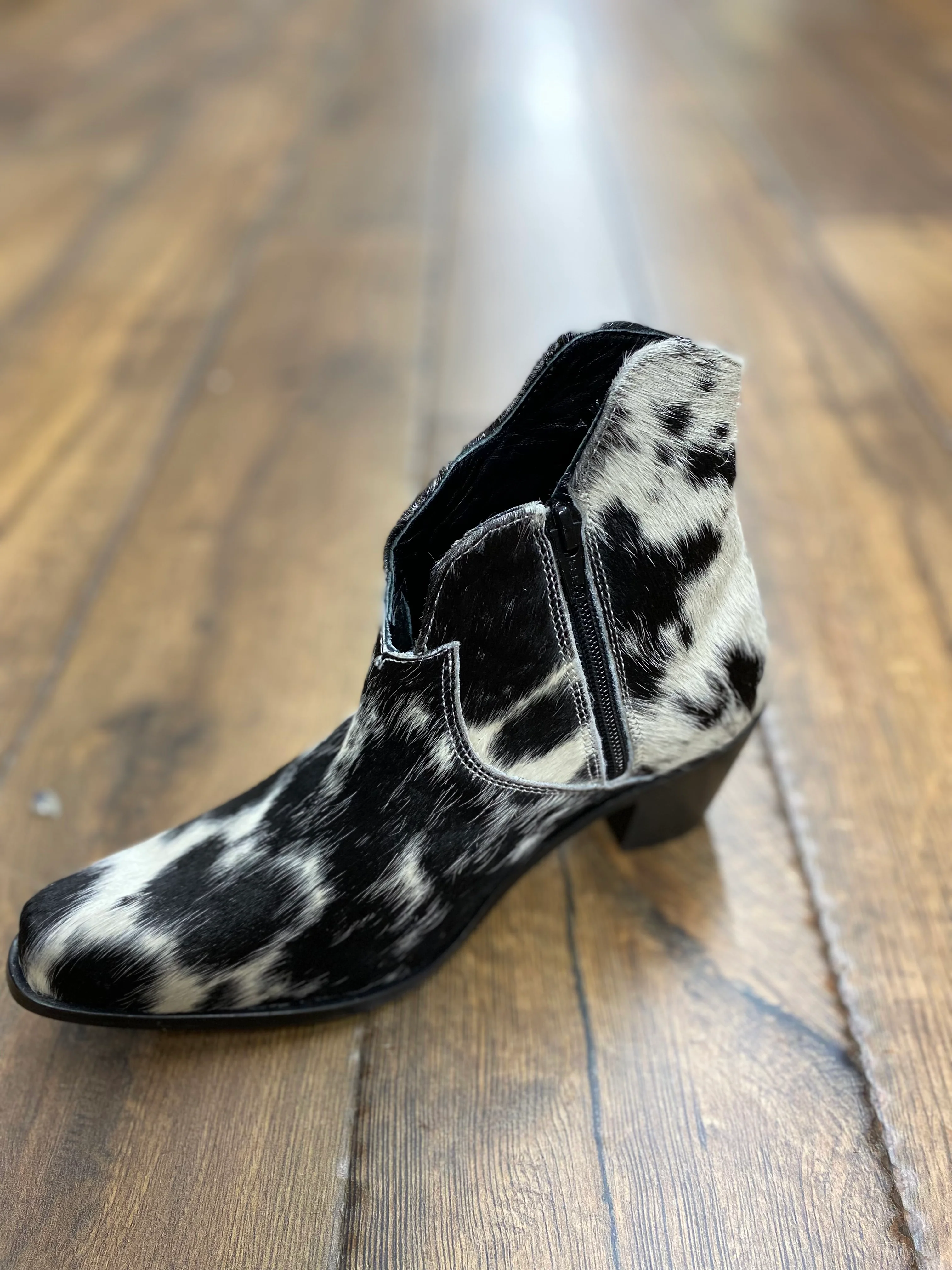 Agave Sky Scalloped Georgia Booties Women’s boots - Image 4