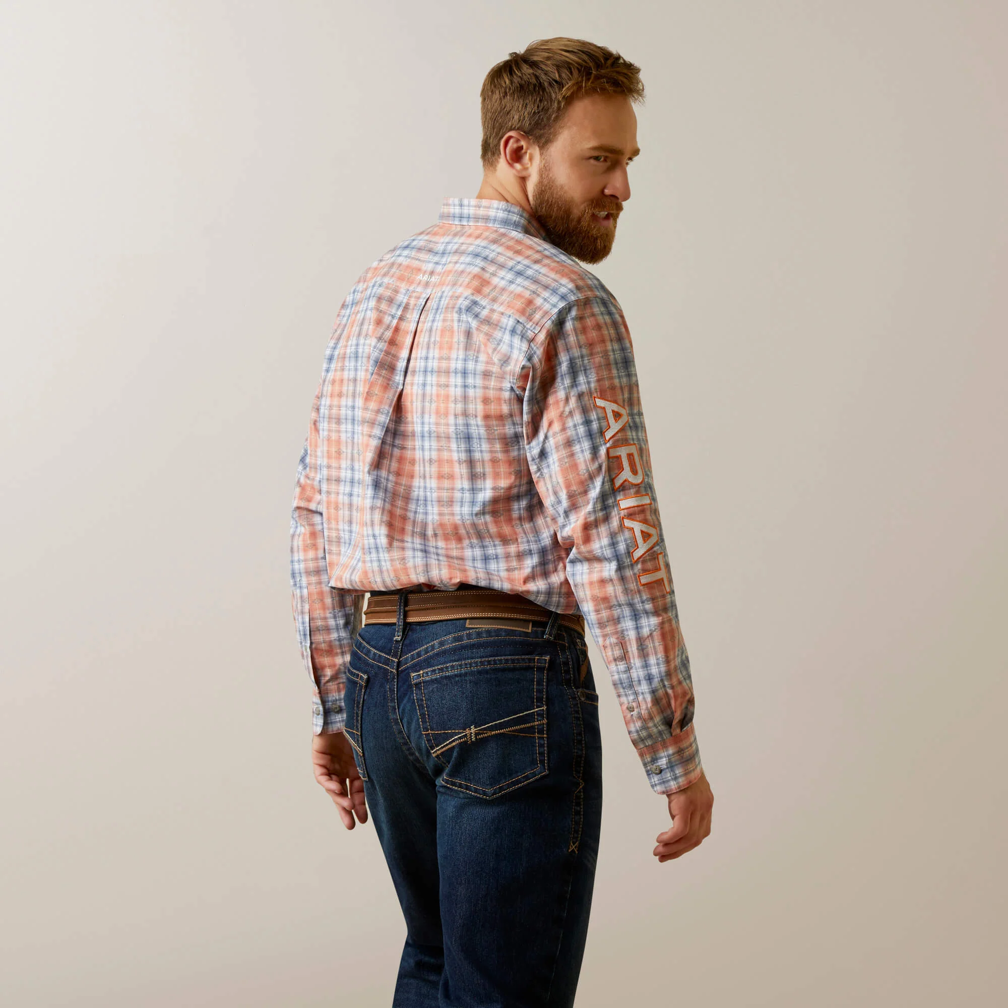 Final Sale ✨ARIAT Men’s Geometric Button Up - Image 3