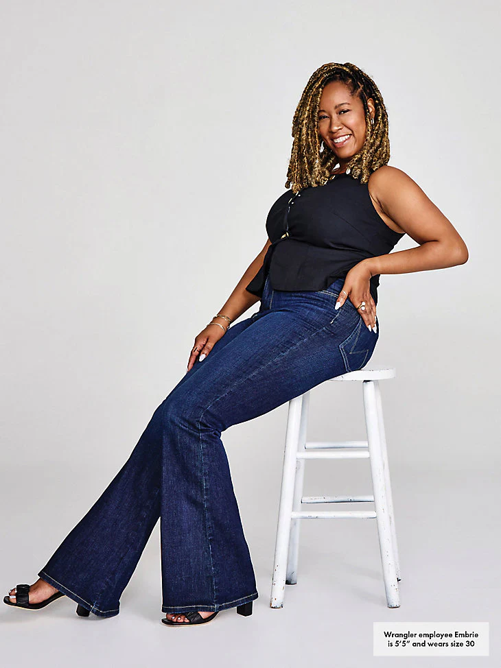Bespoke Women's Extra Stretch Flare Darkwash - Image 4