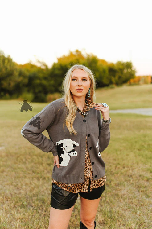 Black Baldy Cattle Cardi - Image 4