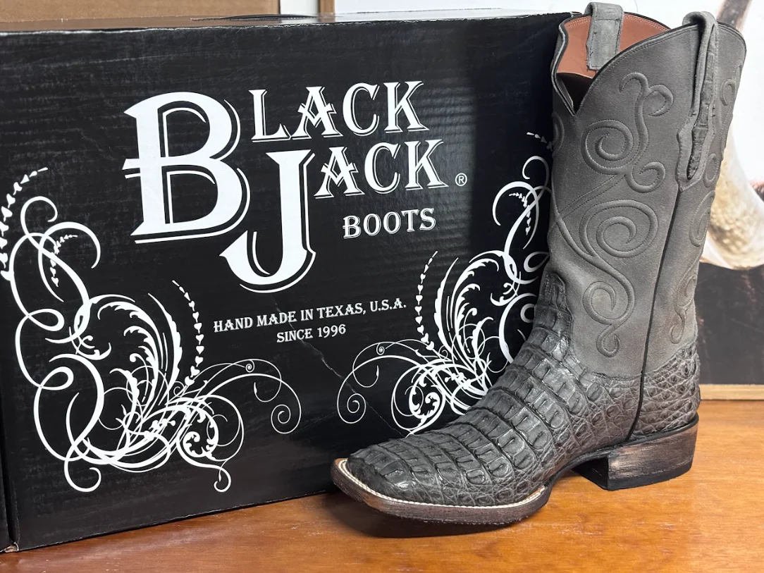 Black Jack Burnished Dark Gray Hornback - Image 3