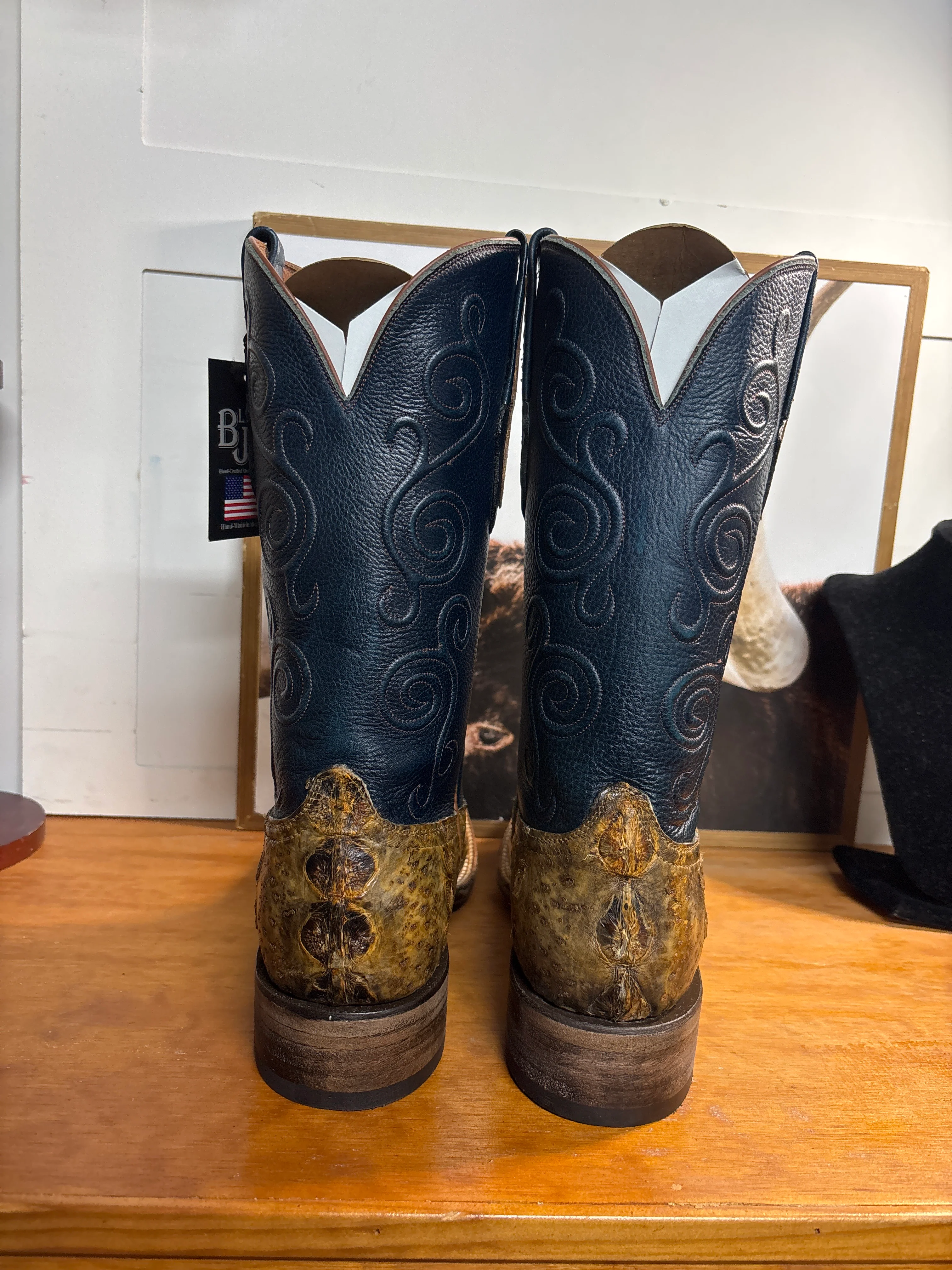 Black Jack Sturgeon Fish Brown Boots - Image 3