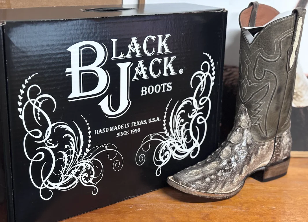 Black Jack Sturgeon Fish Natural Boots - Image 2