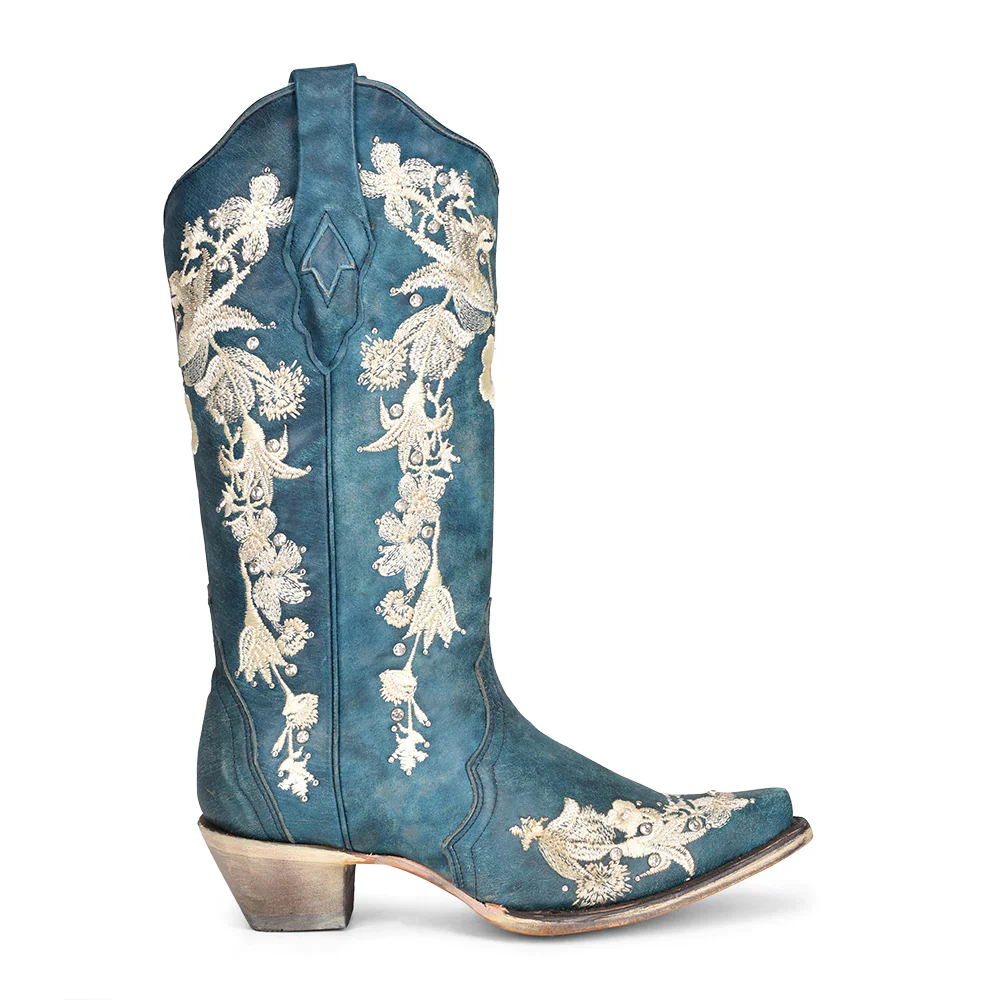 Brooke Blue Floral Embroidery Corral - Image 3