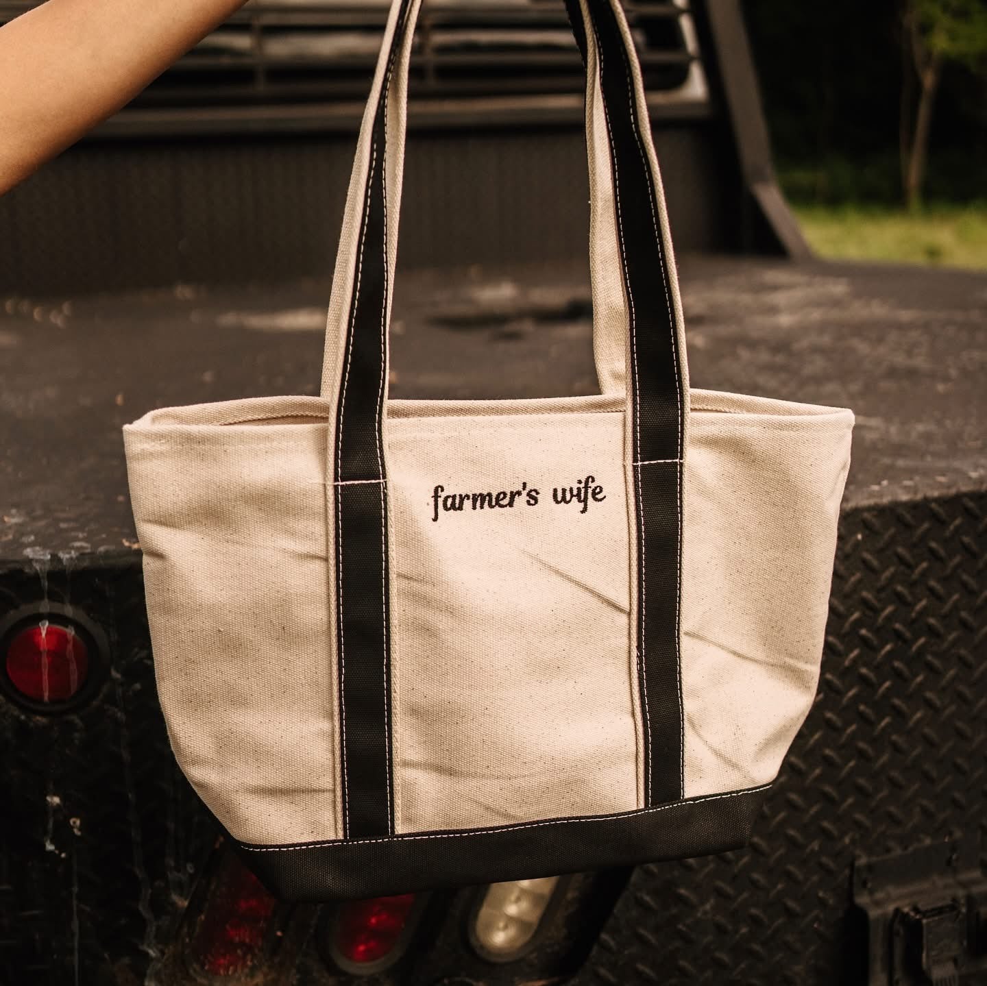 Wifey canvas tote bag - Image 3