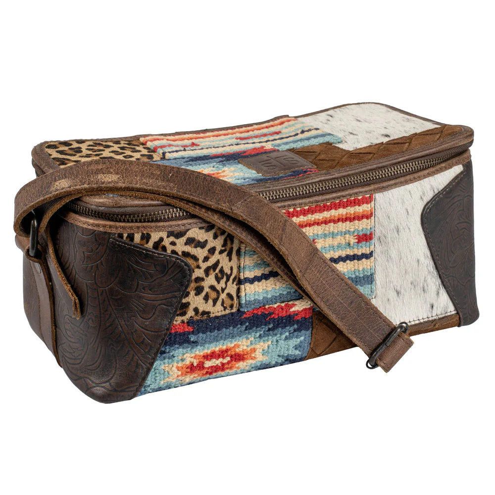 Chaynee Mountain Maddi Makeup Carry All - Image 2