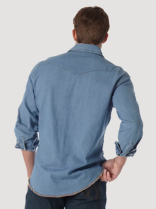 Final Sale ✨ Wrangler Cowboy Stonewash Snap Up - Image 3