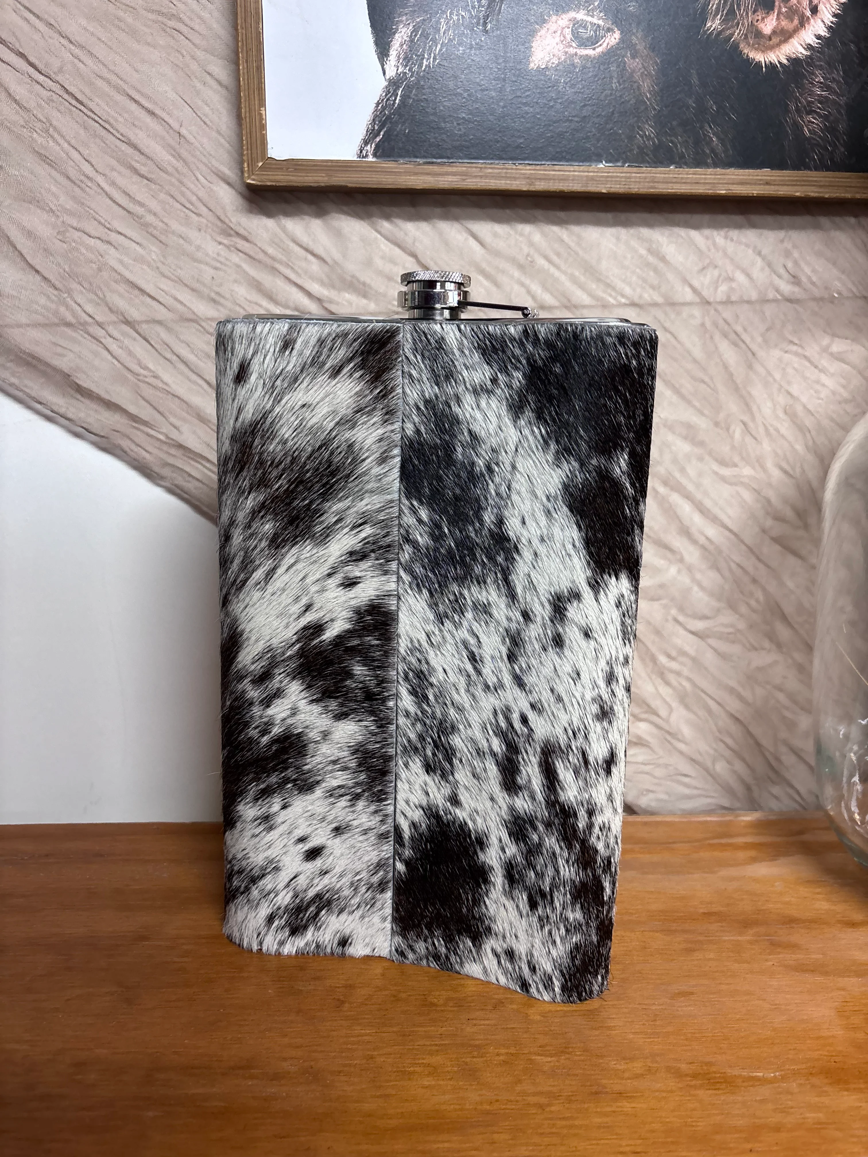 Cowhide Stainless Steel Flask 64oz Brown - Image 2