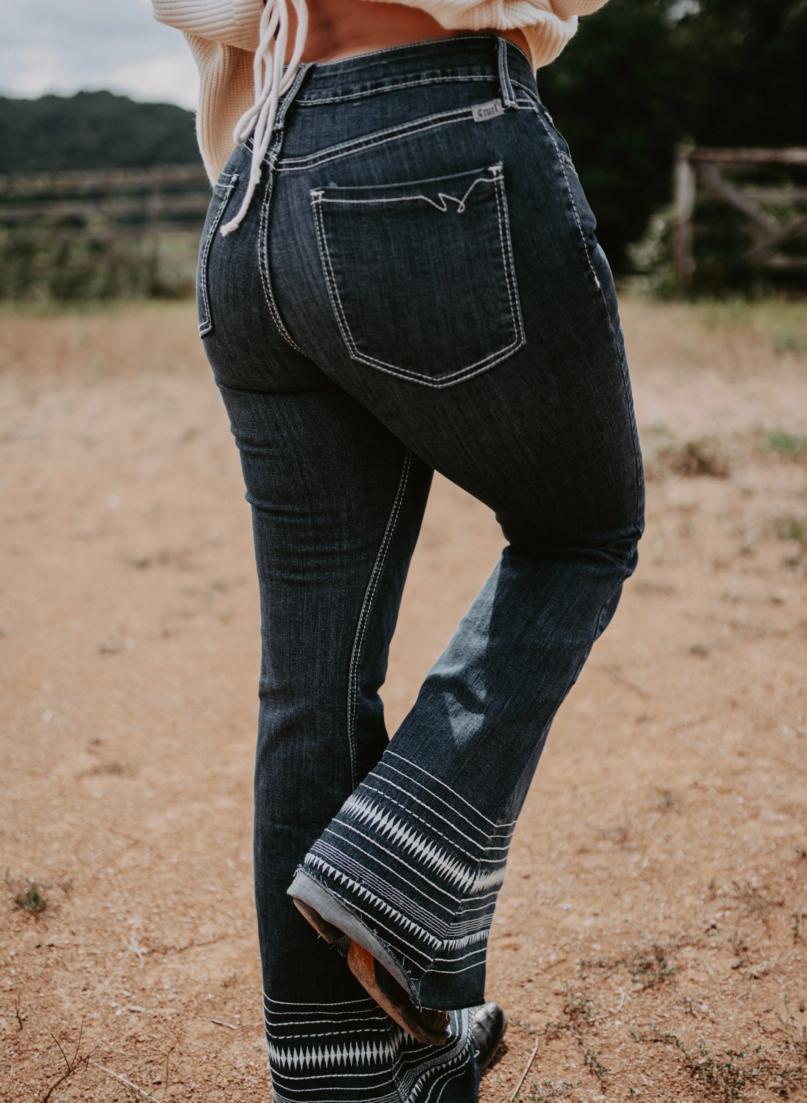 Final Sale ✨Dakota Dark Stone Super Flare Cruel Girl Jeans - Image 2