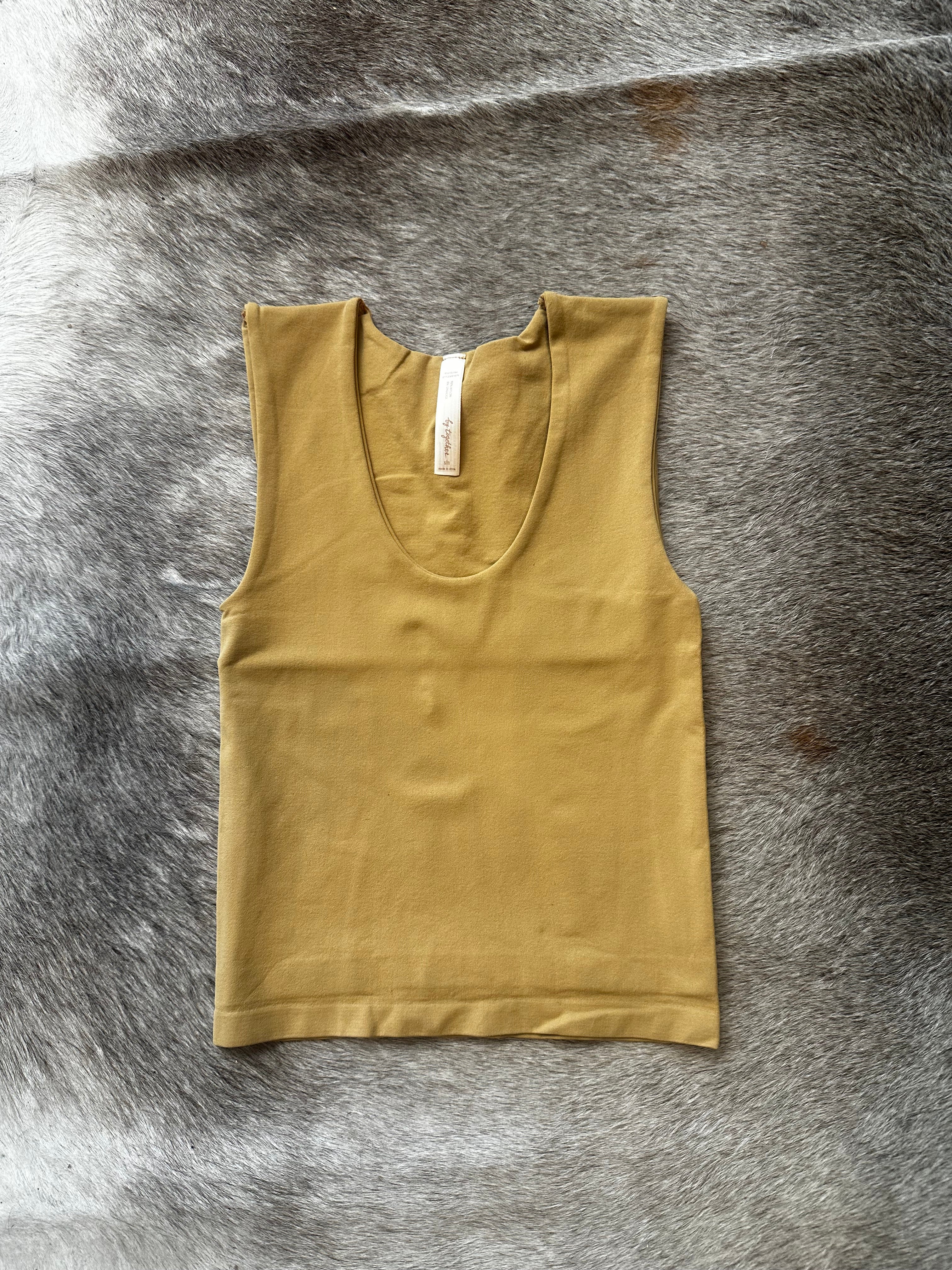 Double Layered Seamless Top - Image 4