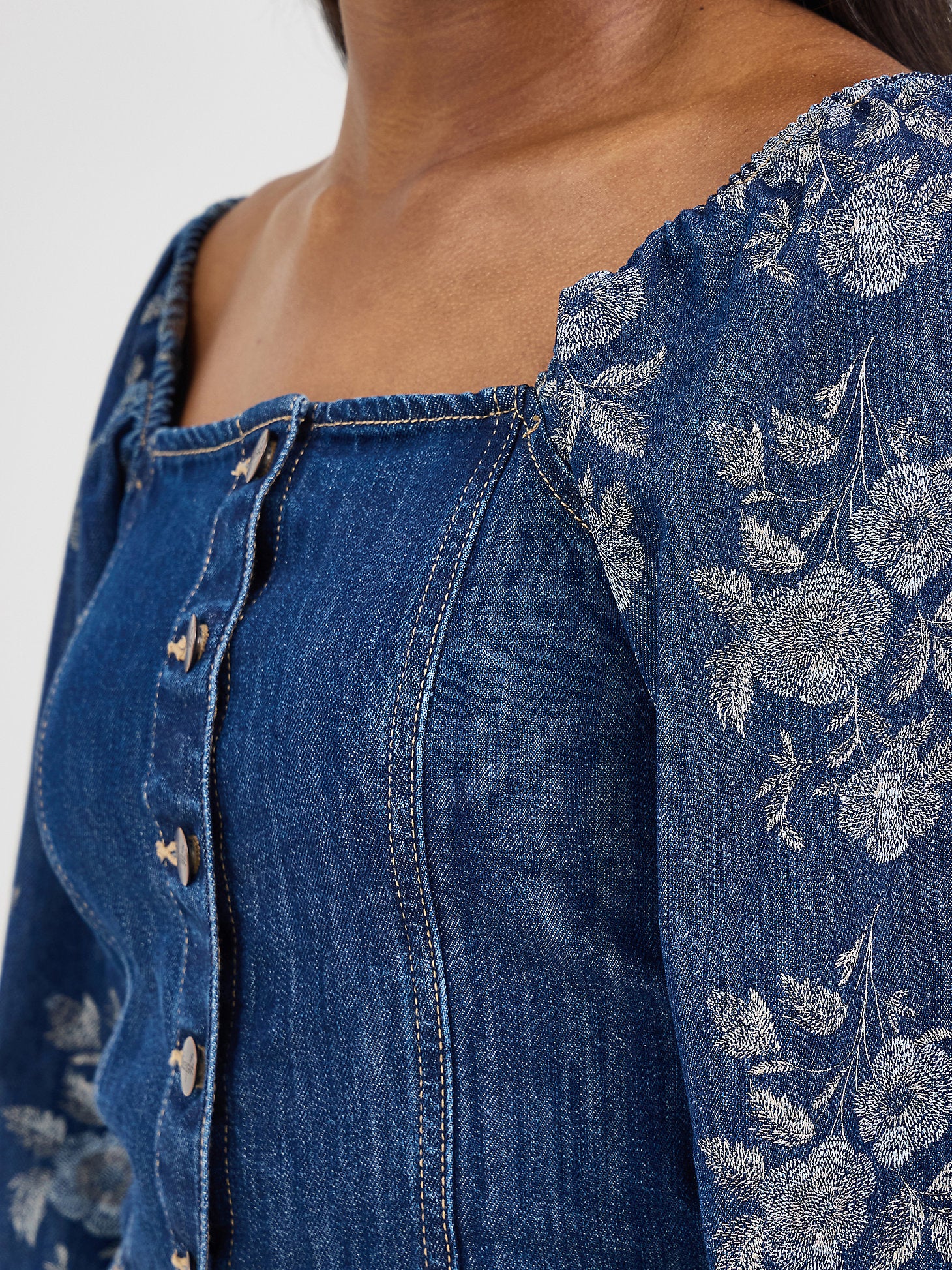 Hometown Wildflower Crop Top - Image 4