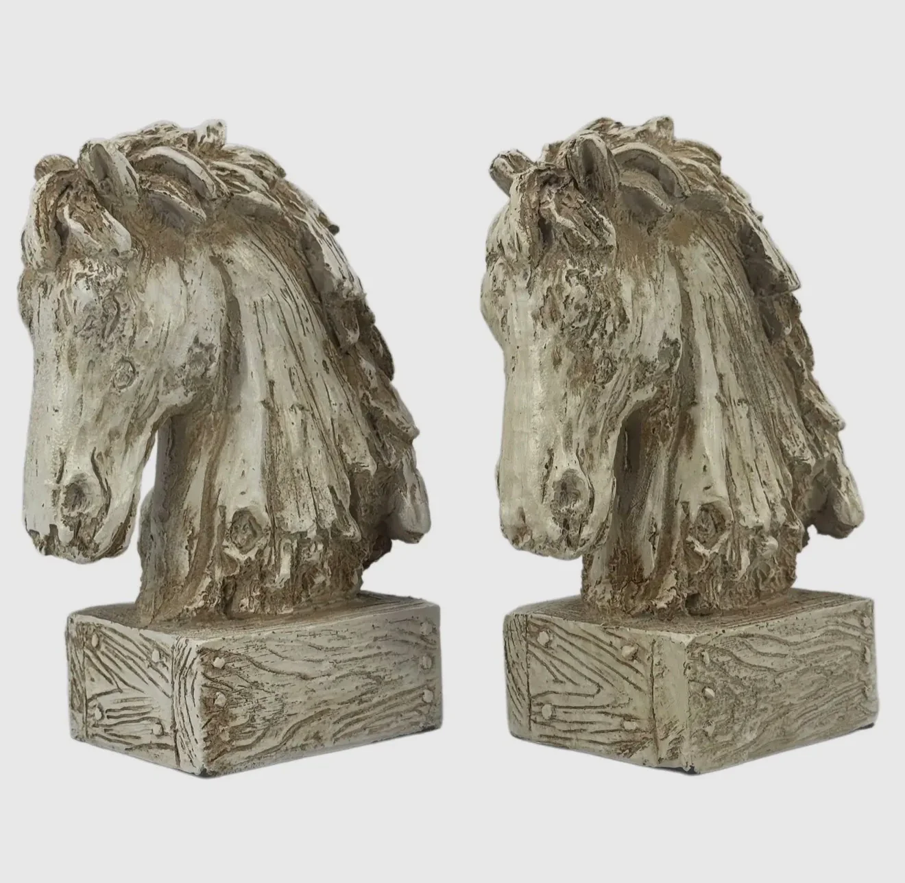 Horse head wood-like carved bookend - Image 2