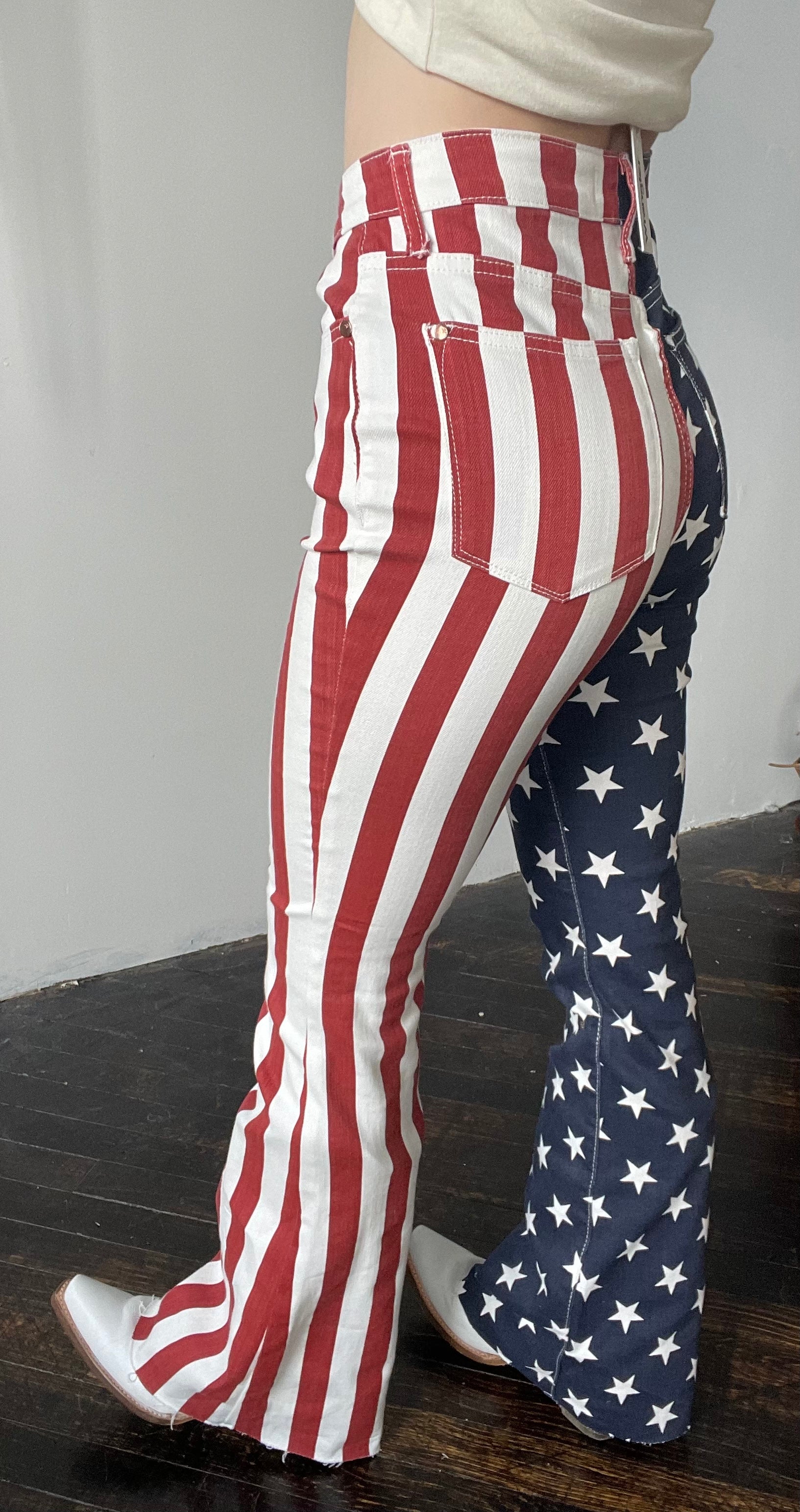 Final Sale ✨ Judy Blue American Flag Jeans - Image 2