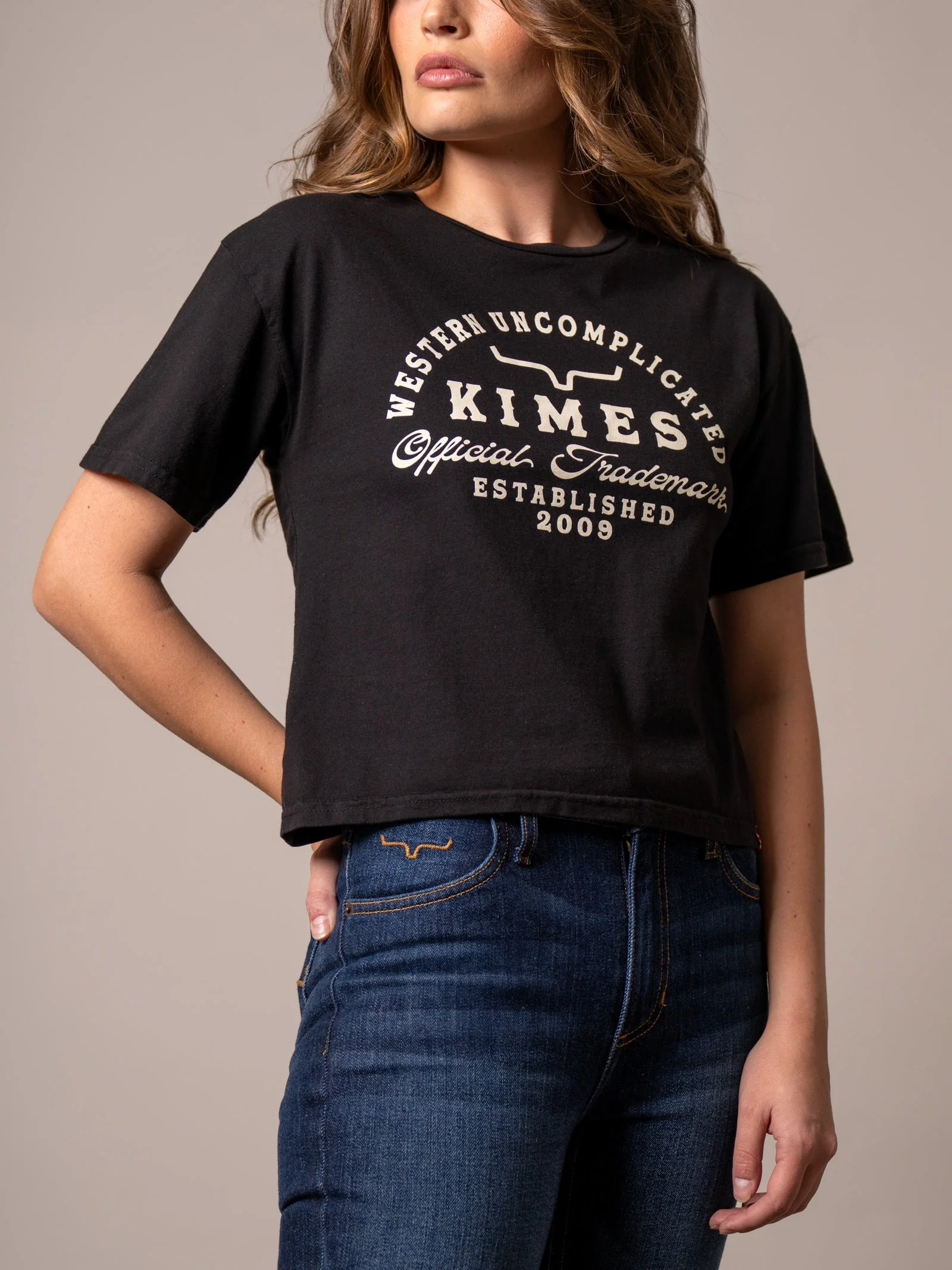 KImes Heavy Text Tee Black - Image 2
