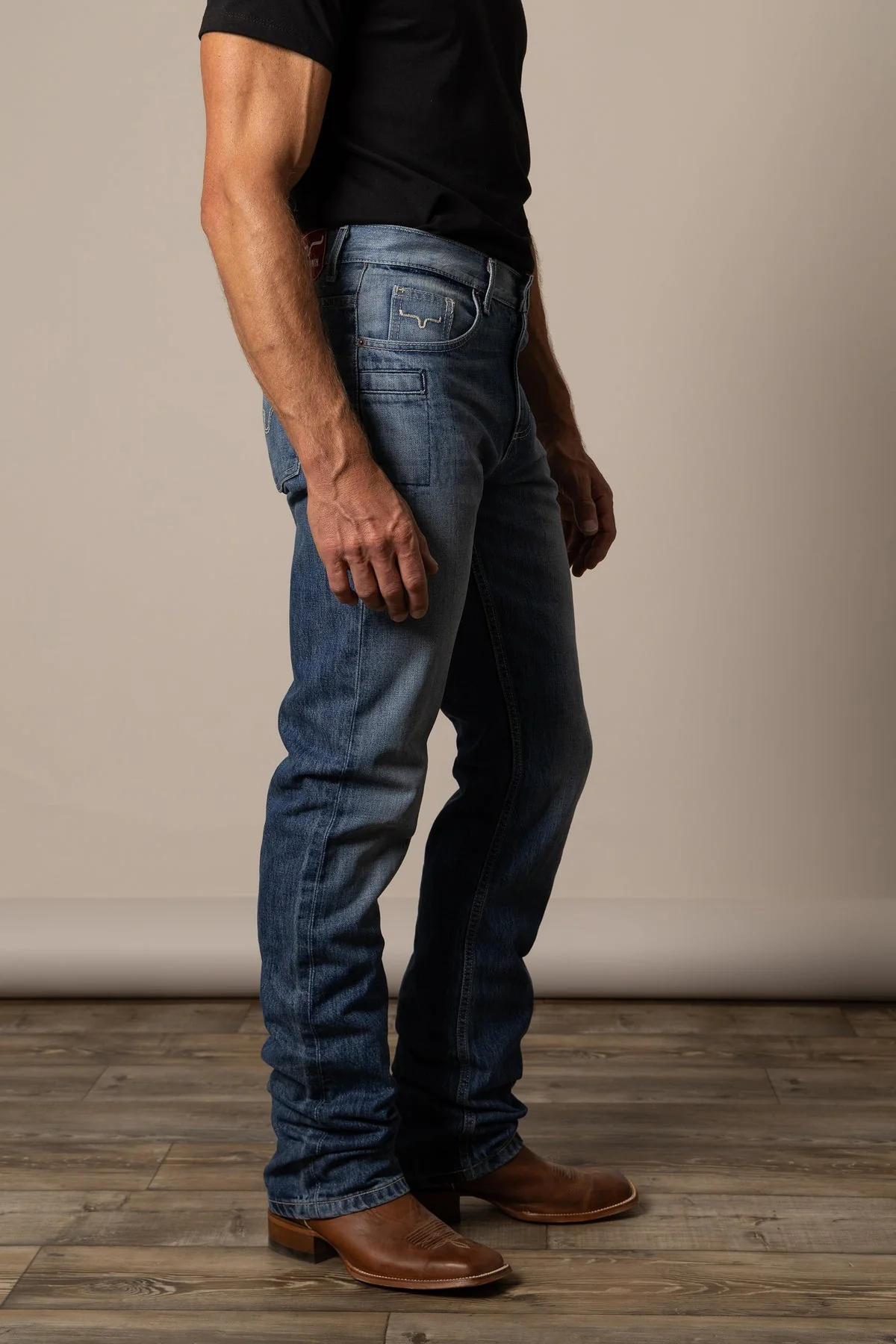 Kimes Ranch Men's James Mid Wash Jeans - Image 3