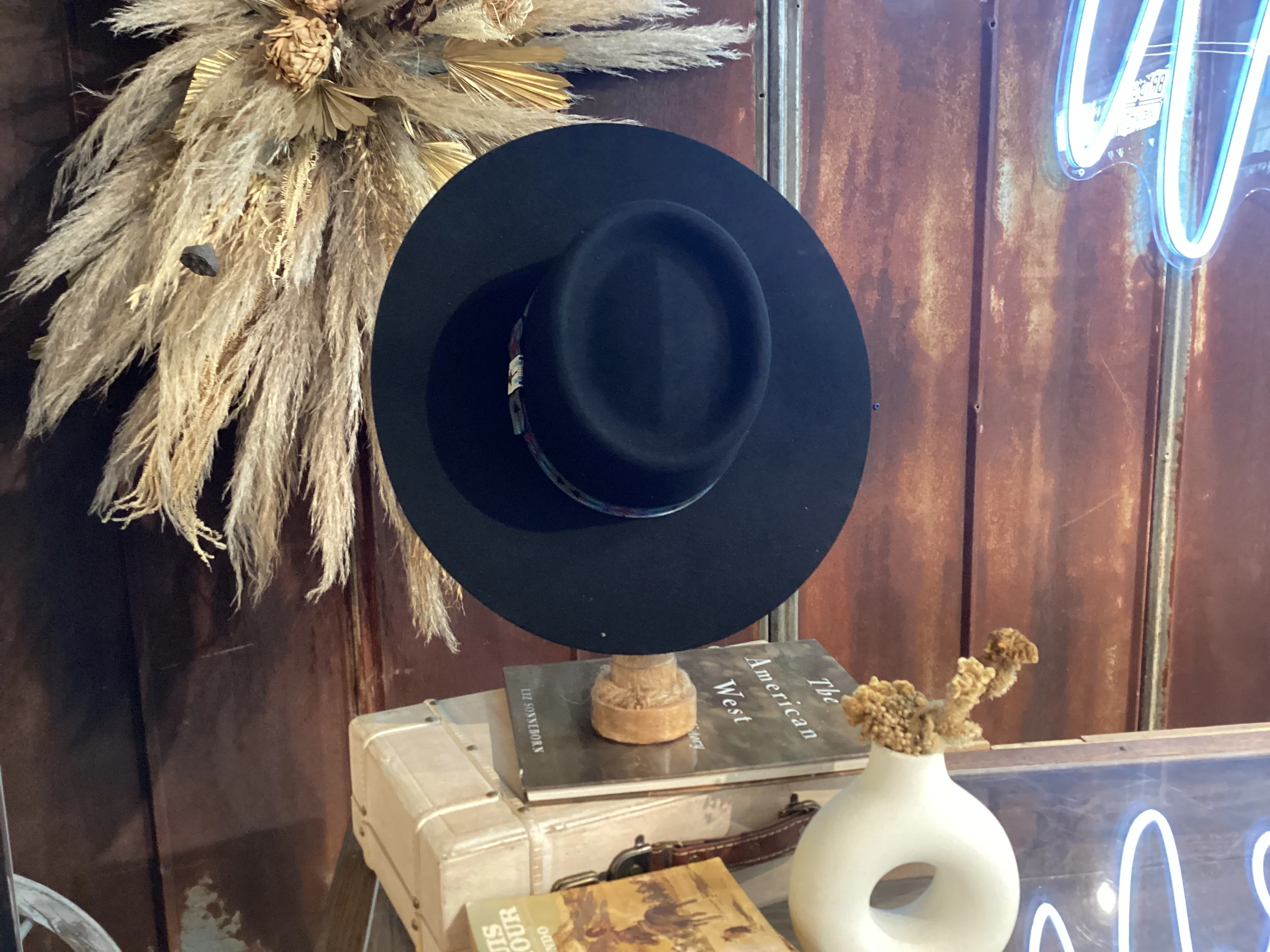 Aztec Black Flat Brim - Image 2