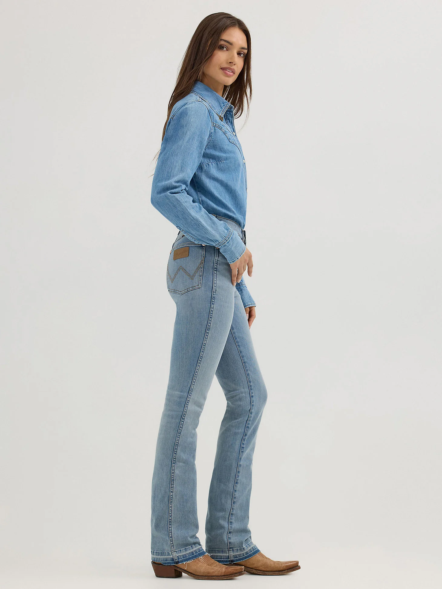 The Eden bootcut - Wrangler X Lainey Wilson Boot Huggers Raw Hem Jeans - Image 4