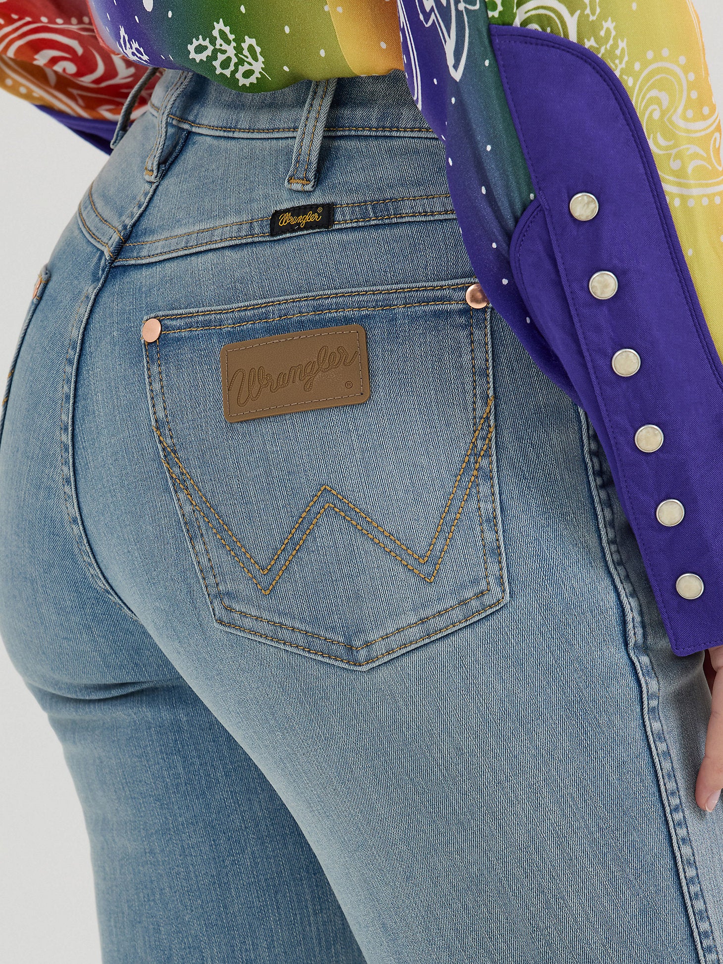 The Eden bootcut - Wrangler X Lainey Wilson Boot Huggers Raw Hem Jeans - Image 6