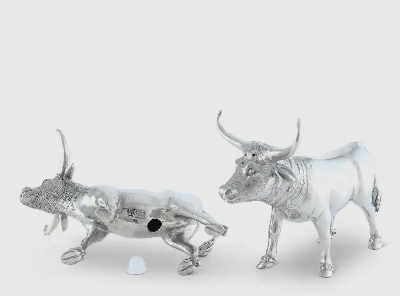 Pewter steers Salt & Pepper set - Image 2