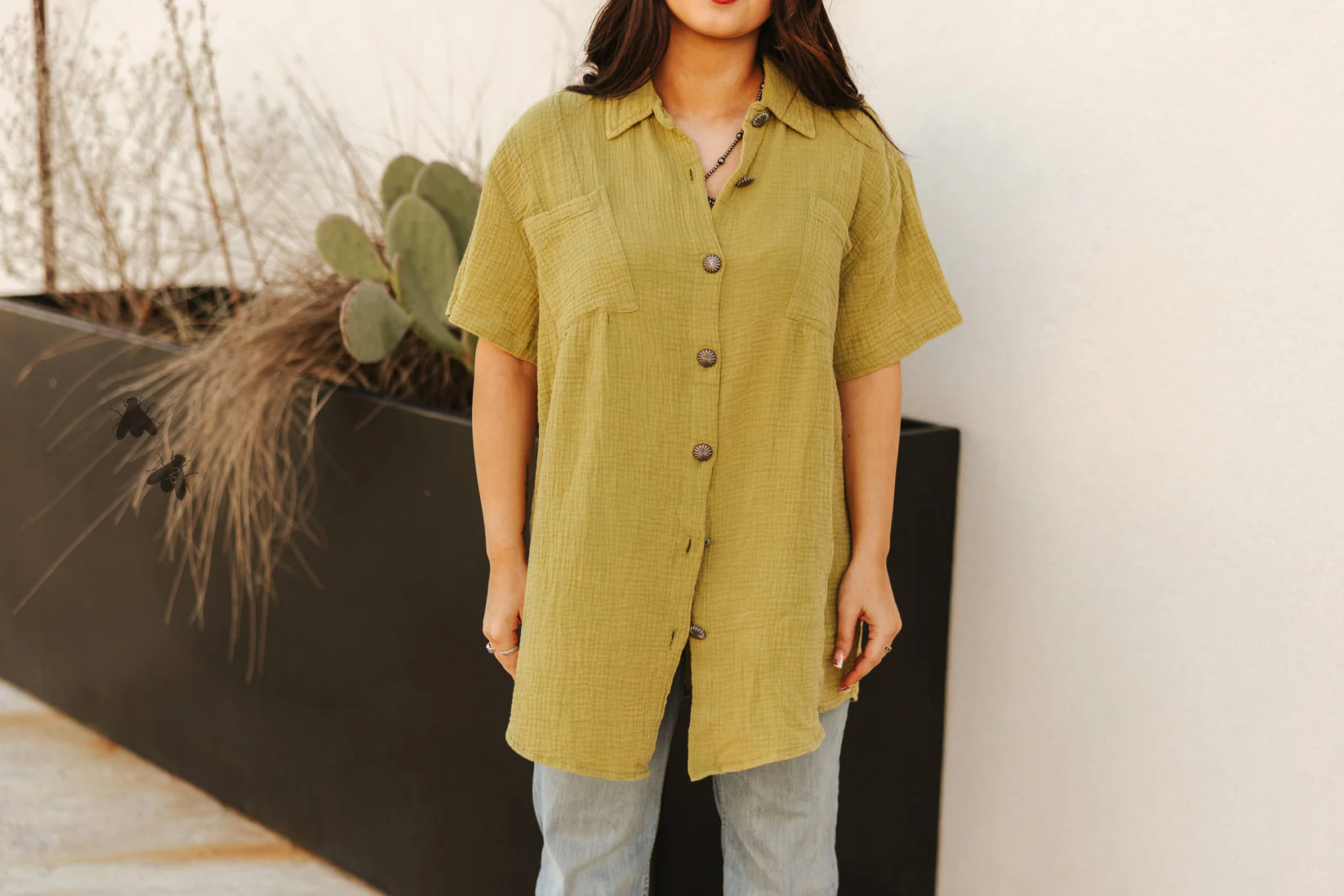Rodeo Grounds Verde Women's Shirt - Image 2