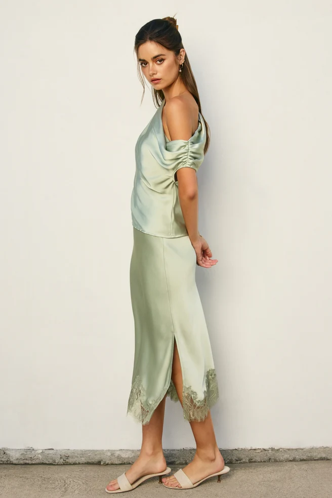 Sage Satin and Lace Pencil Skirt - Image 4