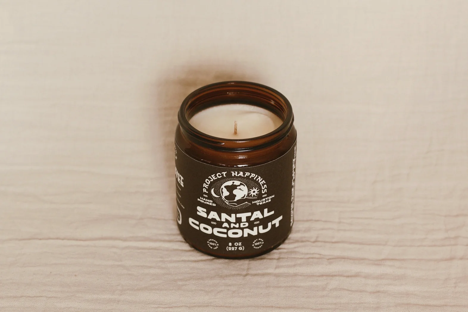 Santal and Coconut Soy Candle - Image 4