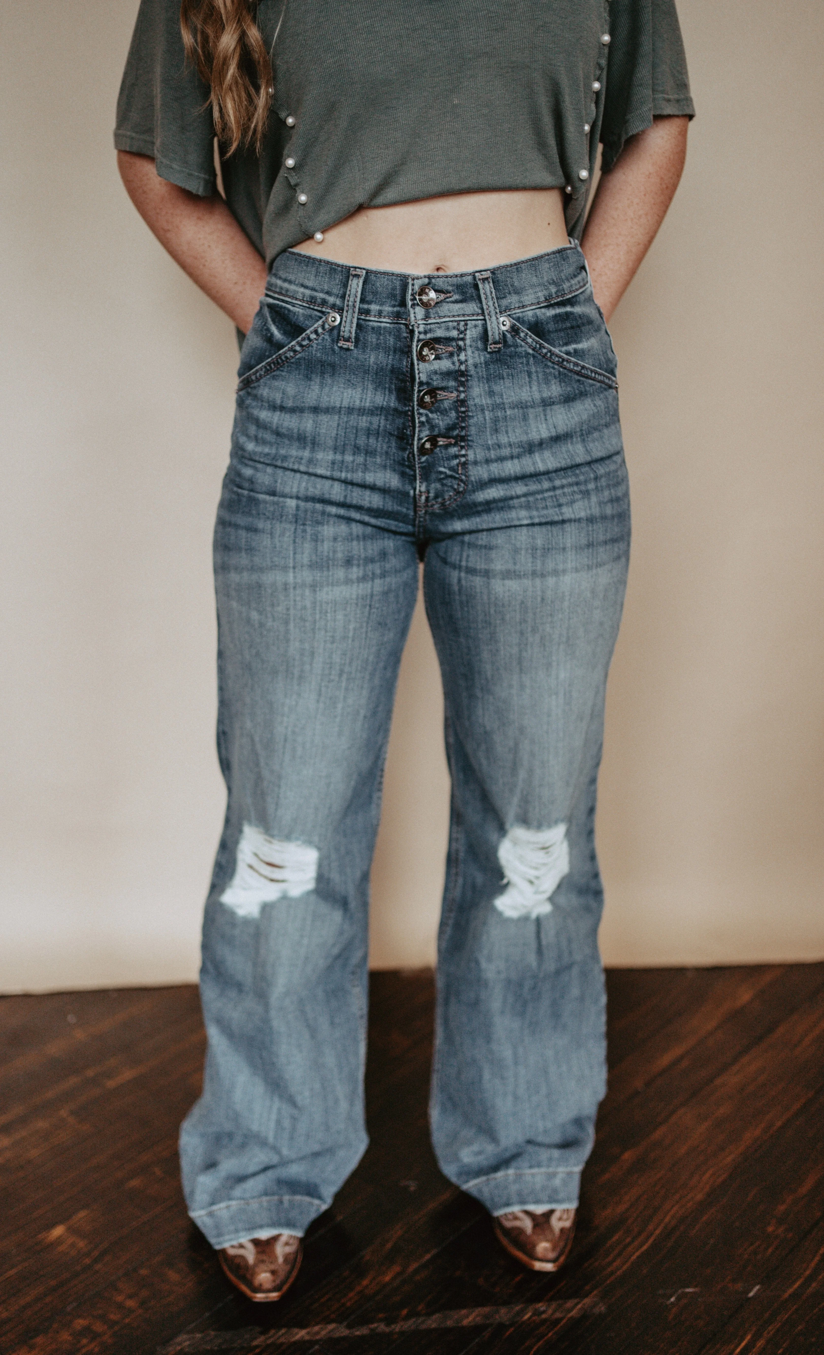 Skylar Medium Stonewash Wide Leg Jean - Image 2