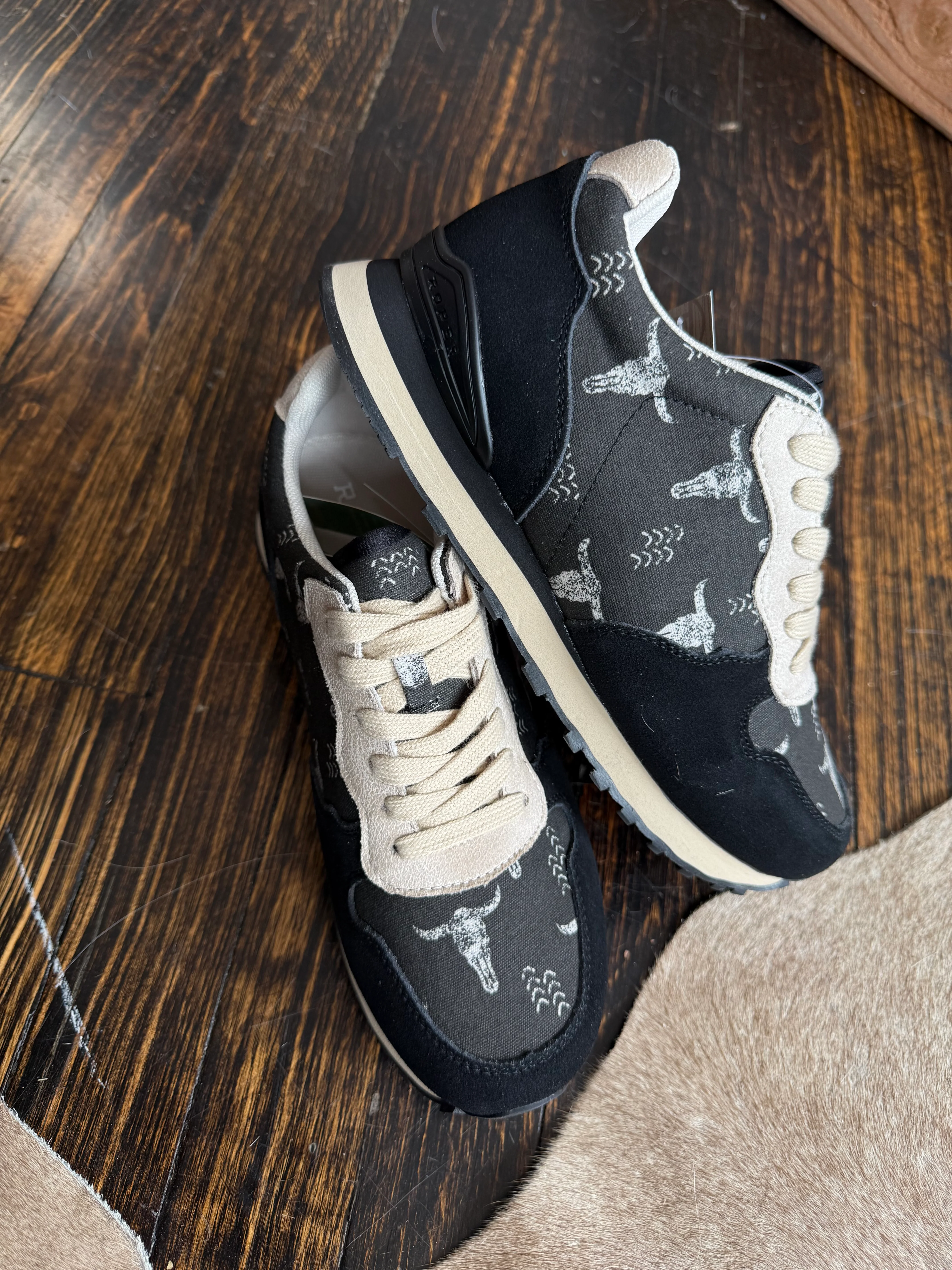 Steerhead Black Suede Canvas Tennis Jogger Casual Shoe - Image 3
