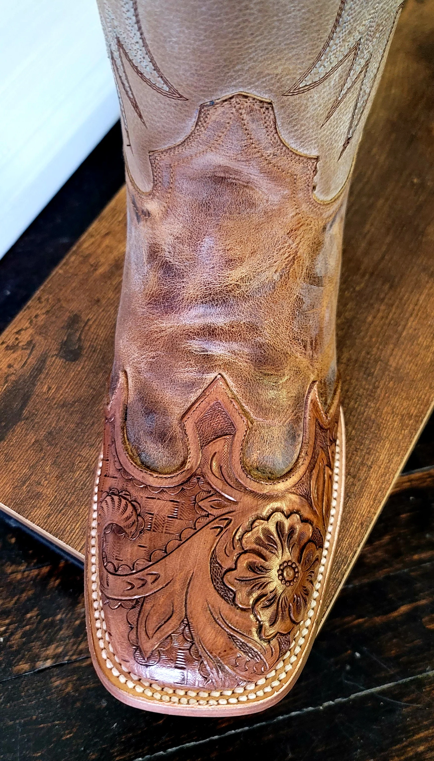 Stetson Diego Men's Handtooled Leather Boots - Image 2