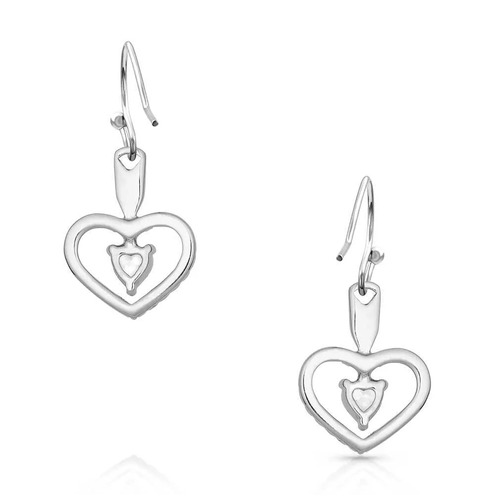Straight to the Heart Arrow Earrings - Image 2