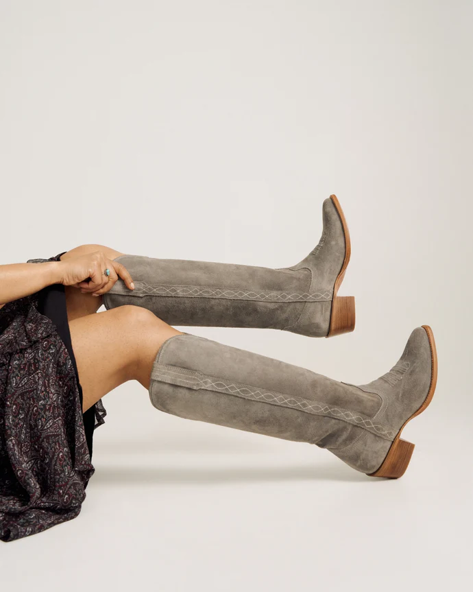 Tecovas Abby Cavalier Charcoal Boots - Image 2