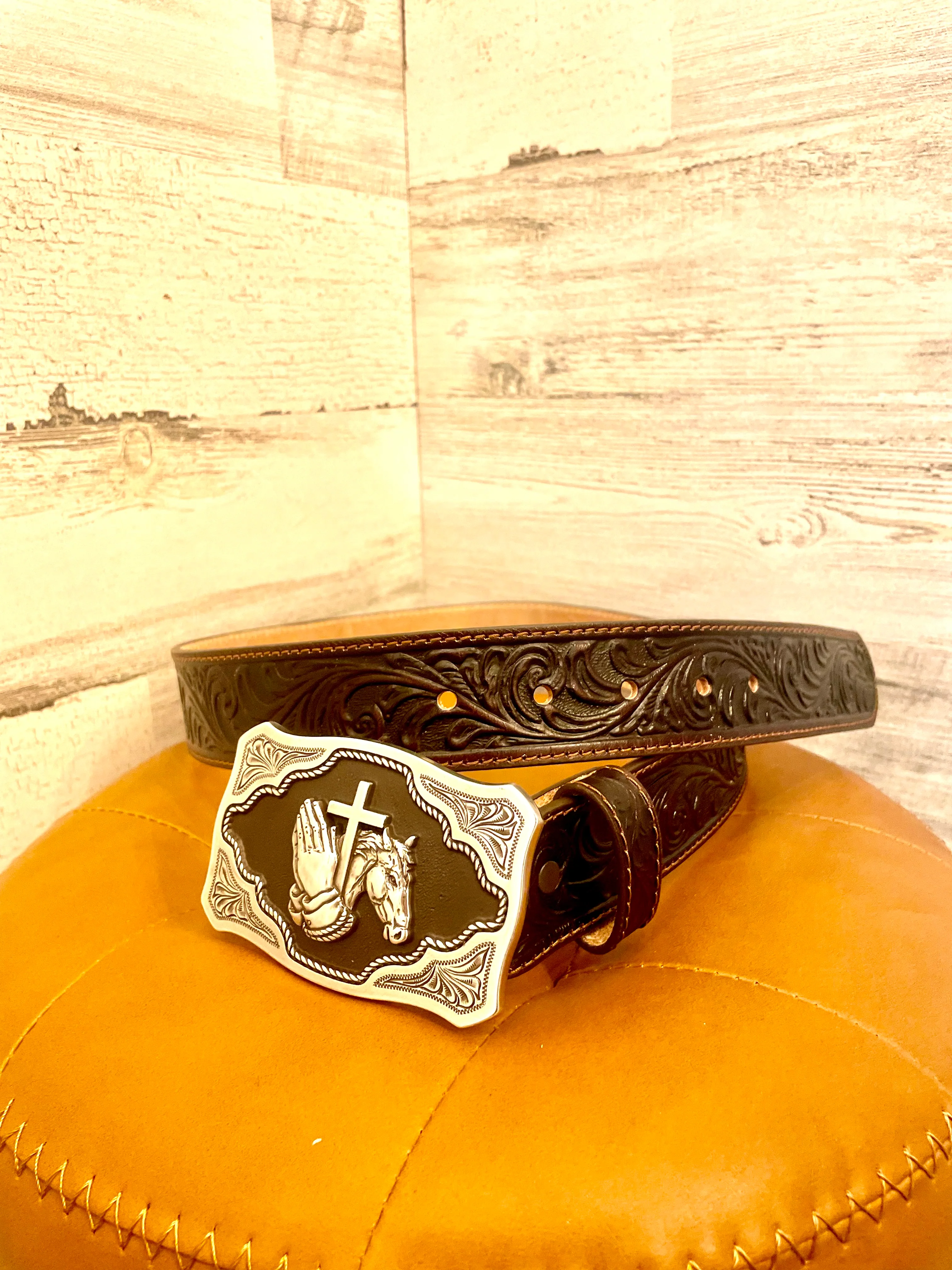 Tony Lama Leather Work Belt with Praying Hands Buckle - Image 2