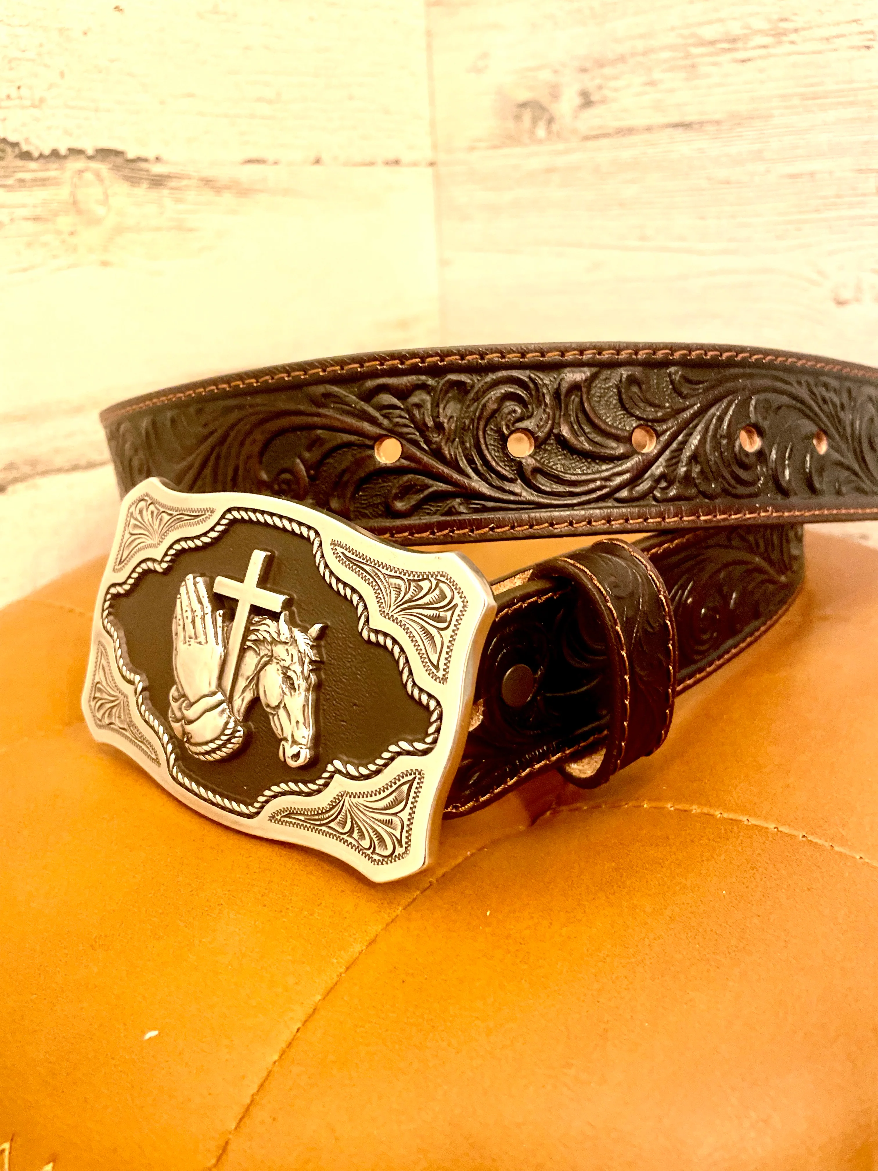 Tony Lama Leather Work Belt with Praying Hands Buckle - Image 3