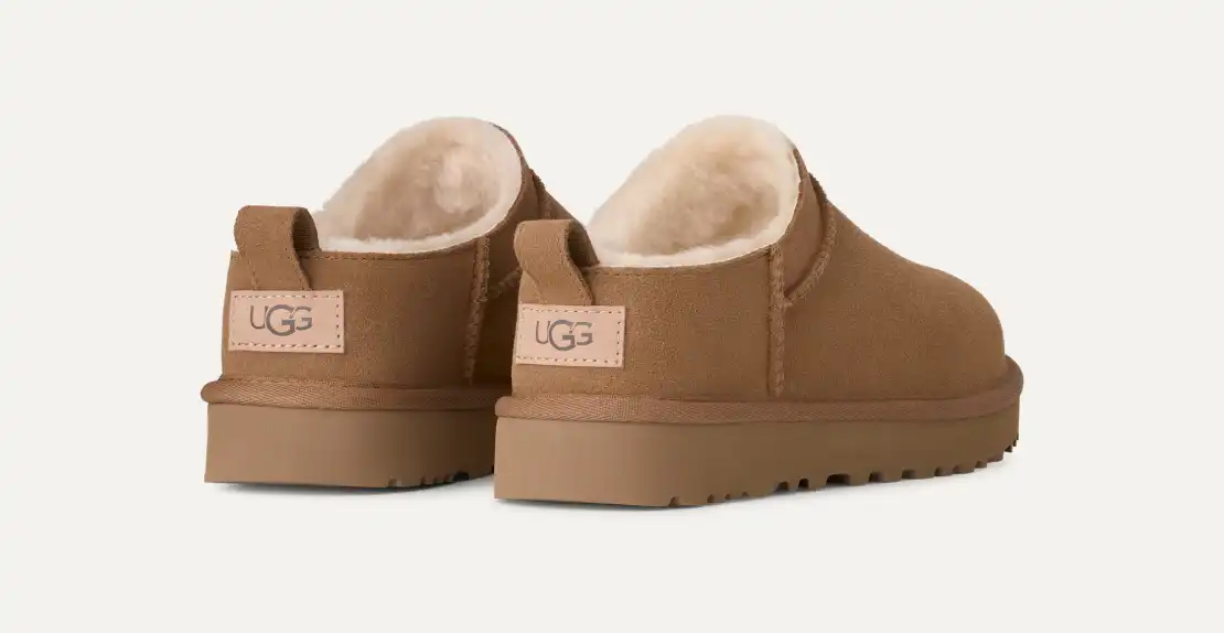 UGG™ Classic Micro Chestnut Women's - Image 3