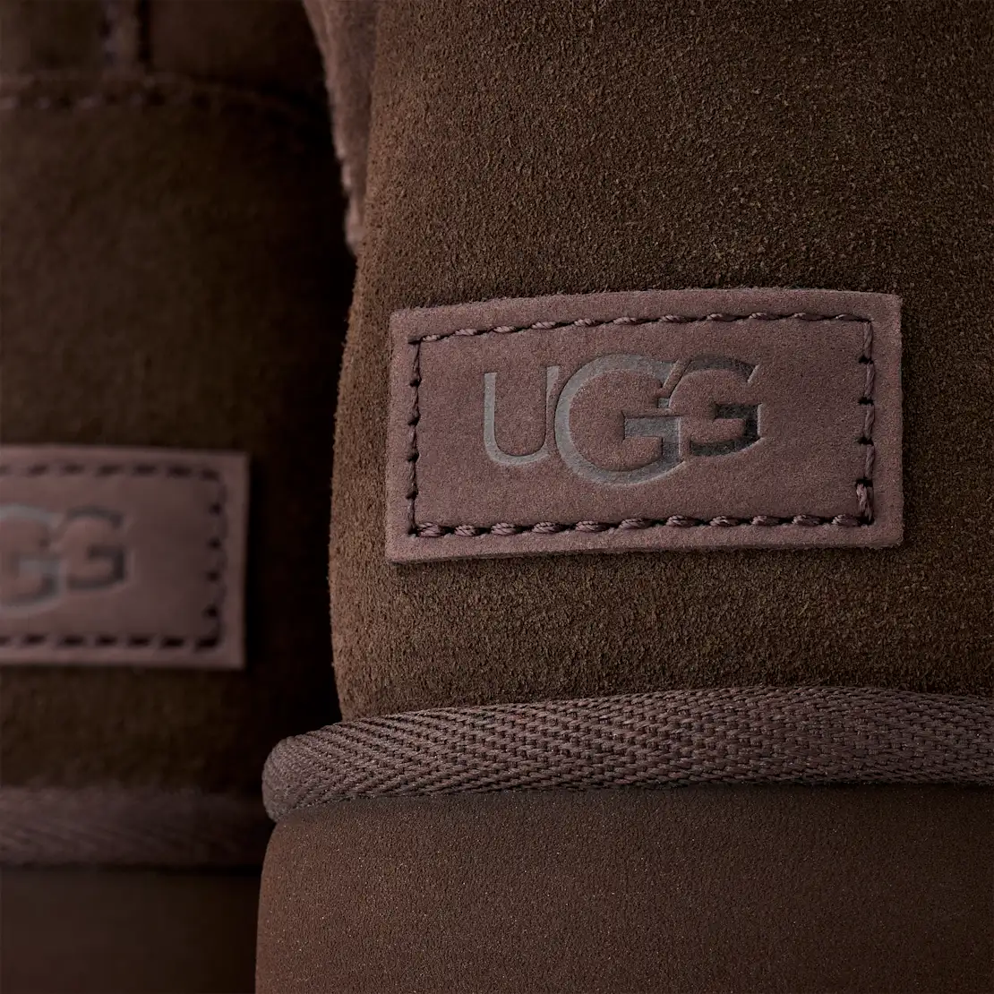 UGG™ Classic Mini II Dusted Cocoa Women's Boots - Image 3