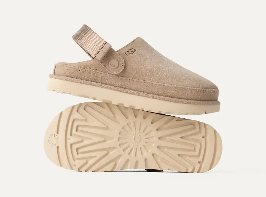 UGG™ Goldenstar Clog Sand Women's - Image 2