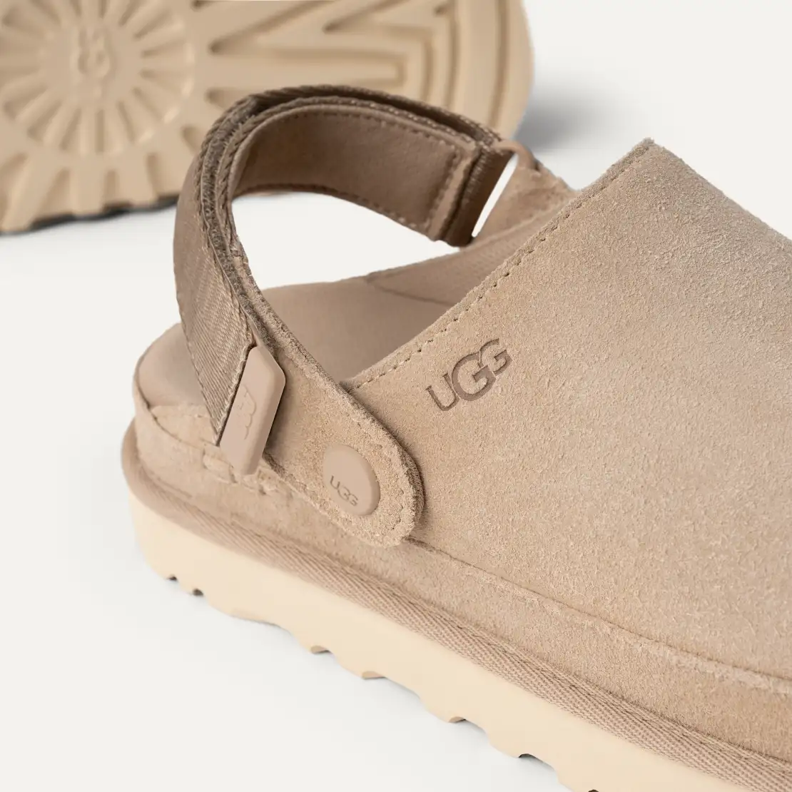 UGG™ Goldenstar Clog Sand Women's - Image 4