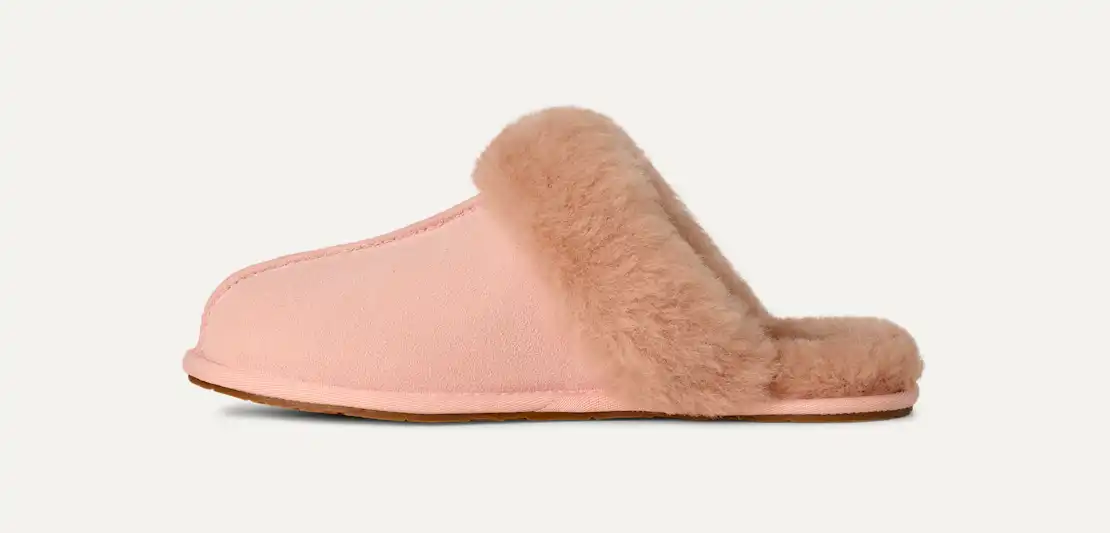 UGG™ Scuffette II Beige Blush Women's House Slipper - Image 3