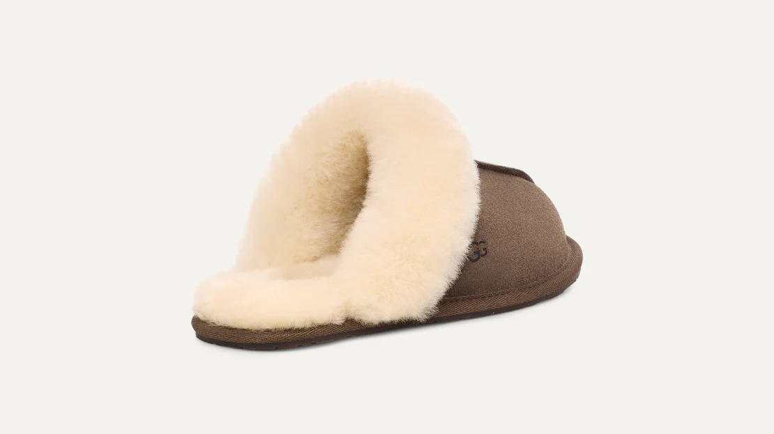 UGG™ Scuffette II Espresso Women's House Slipper - Image 4