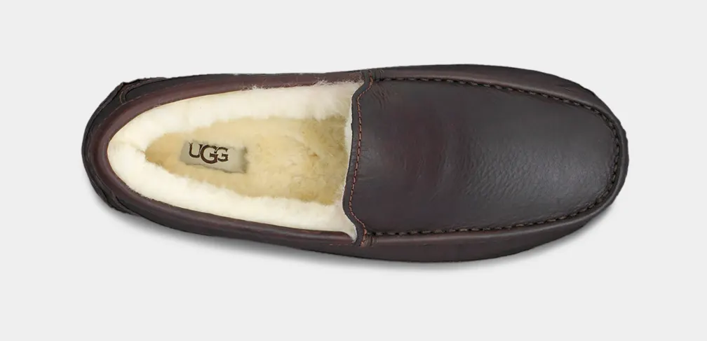 UGG™ Ascot Leather Slipper Dark Spice - Image 4