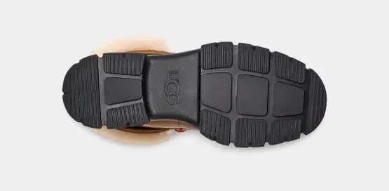 UGG™ Ashton Addie - Image 3