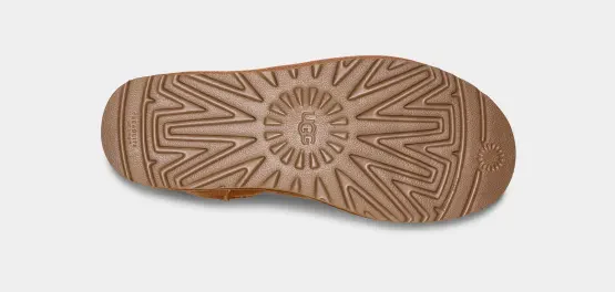 UGG™ Classic Mini II Chestnut - Image 3