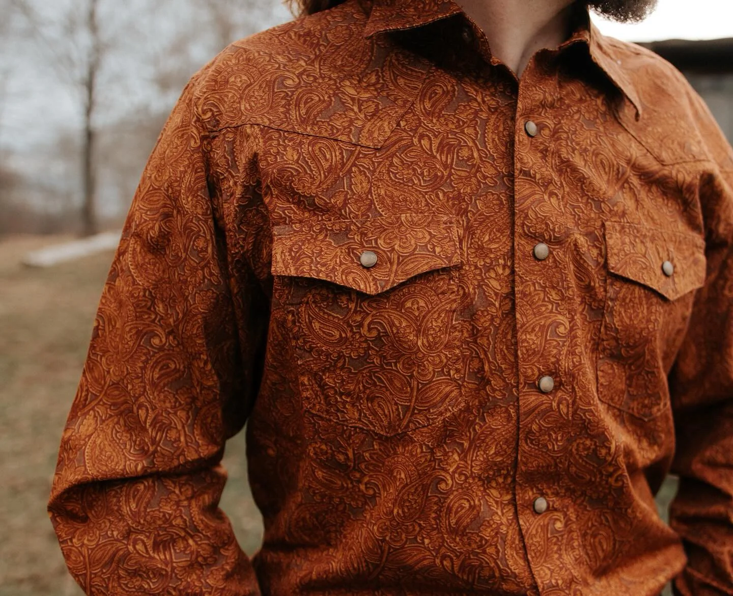 Final Sale ✨Wrangler Way Out West Rawhide Snap Up - Image 2