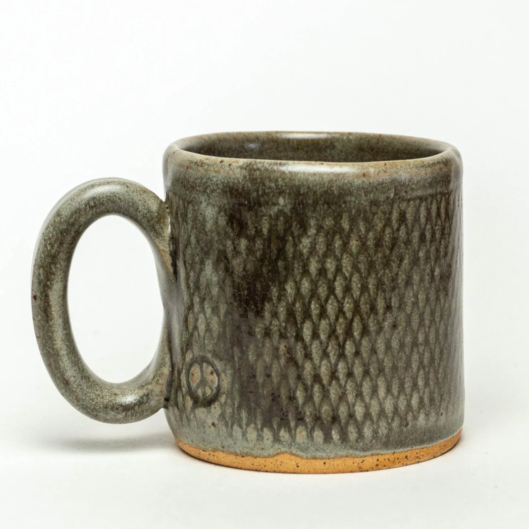 White Horse Handmade Mug 10oz - Image 3