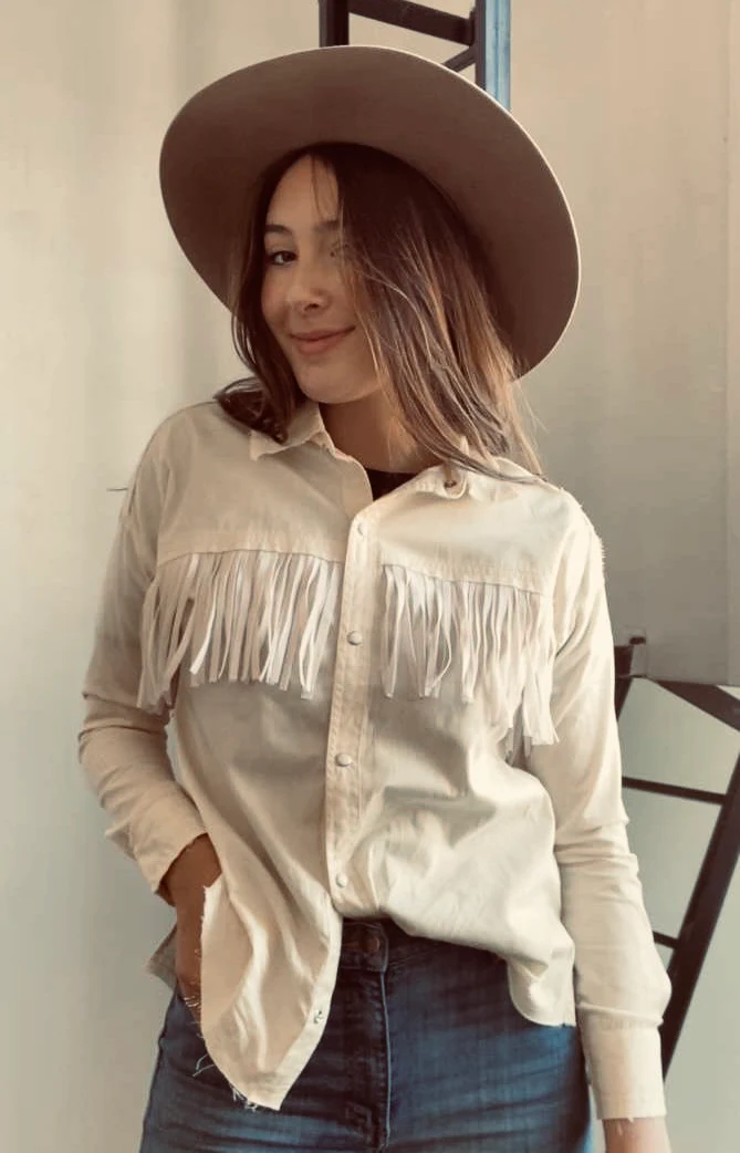 Final Sale ✨ White Mocha Fringe