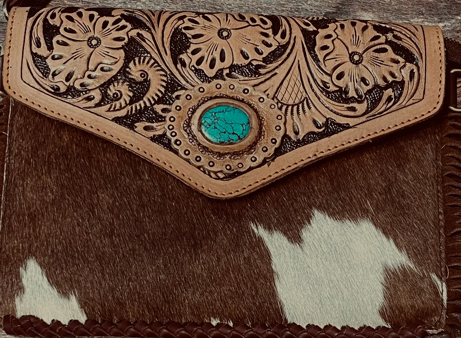 Women's Cowhide Western Floral Tooled Leather Shoulder Purse Handbag - Image 2