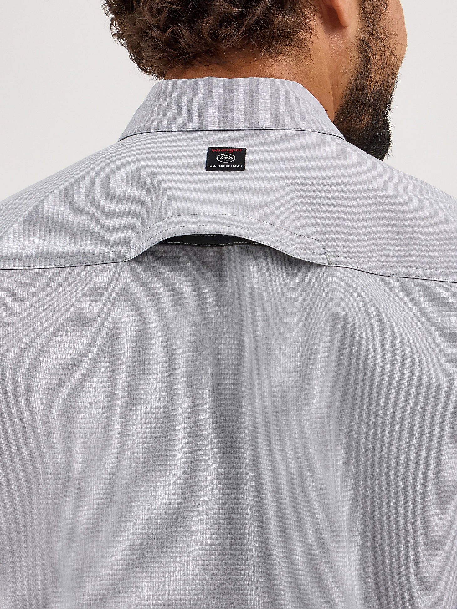 Wrangler ATG Men's Cedar Zip Pocket Shirt - Image 5