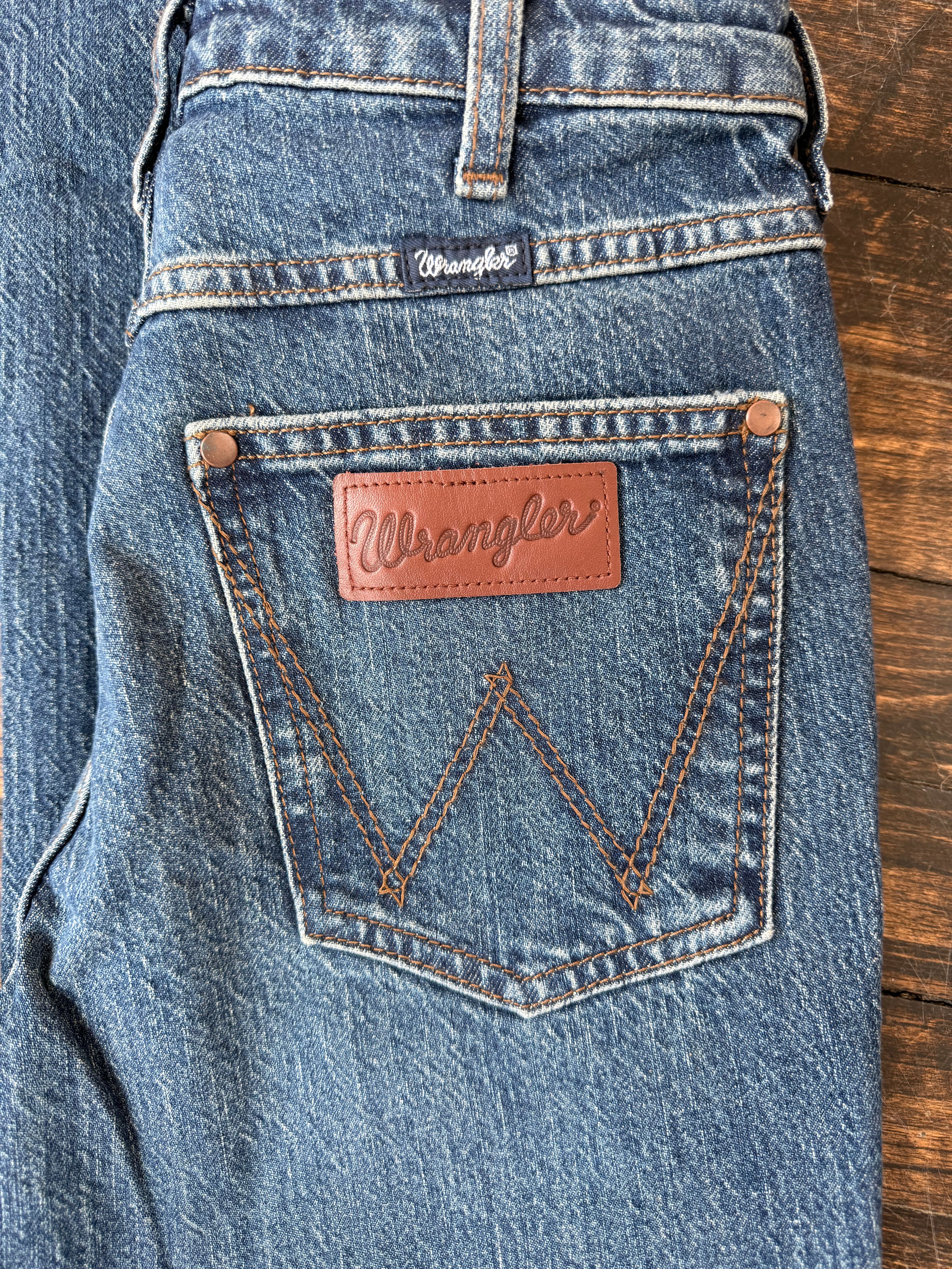 Wrangler Autumn Blues Bootcut - Image 10