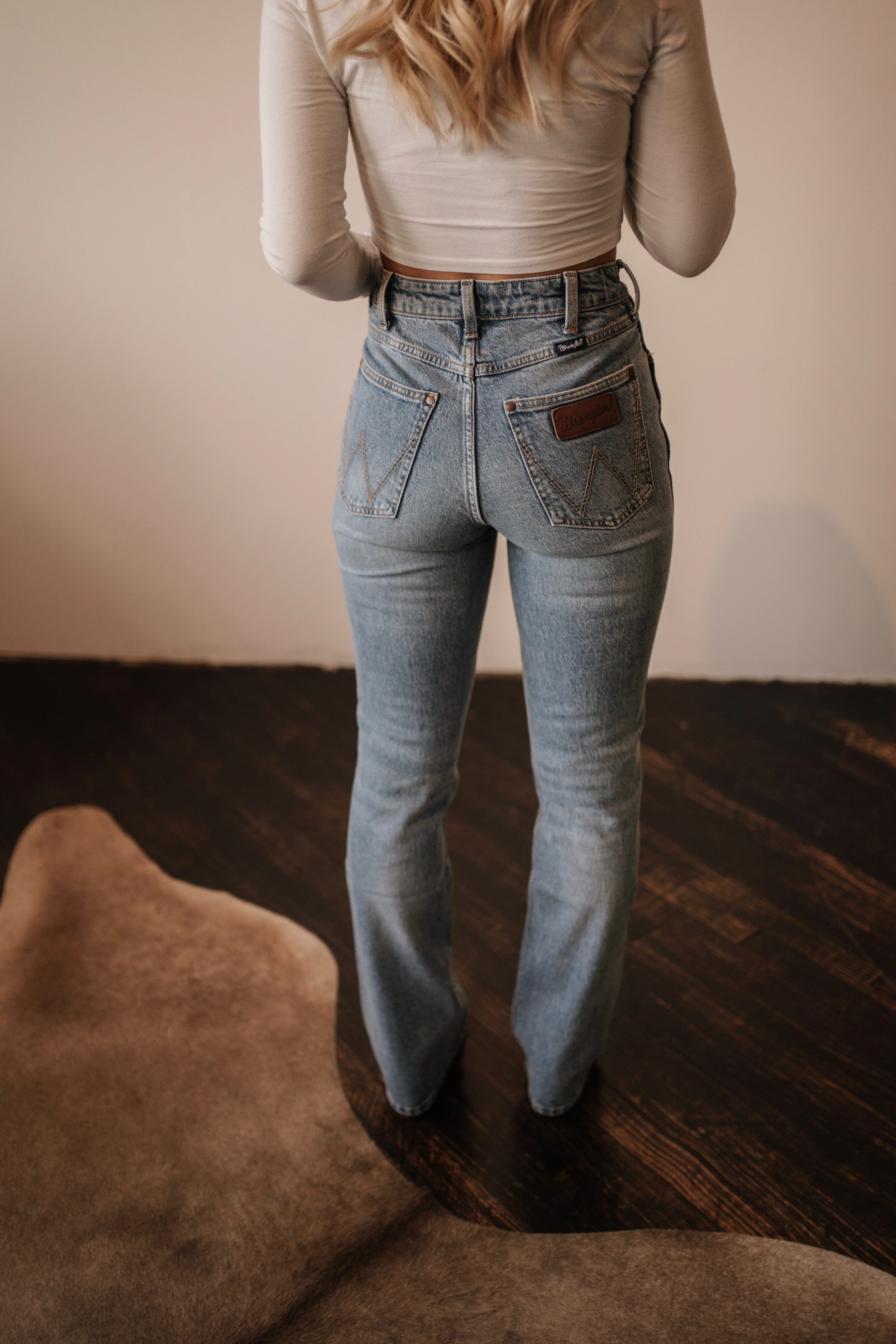 Wrangler Autumn Light Bootcut - Image 2